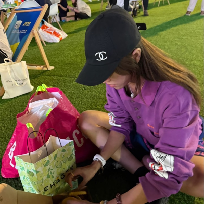 Chanel 刺繡雙C mark 黑色棒球帽🌙-1