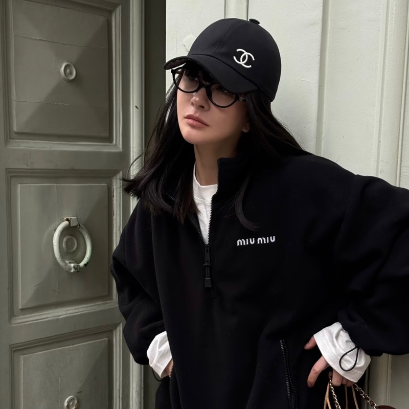 Chanel 刺繡雙C mark 黑色棒球帽🌙-3