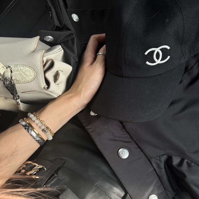 Chanel 刺繡雙C mark 黑色棒球帽🌙-7