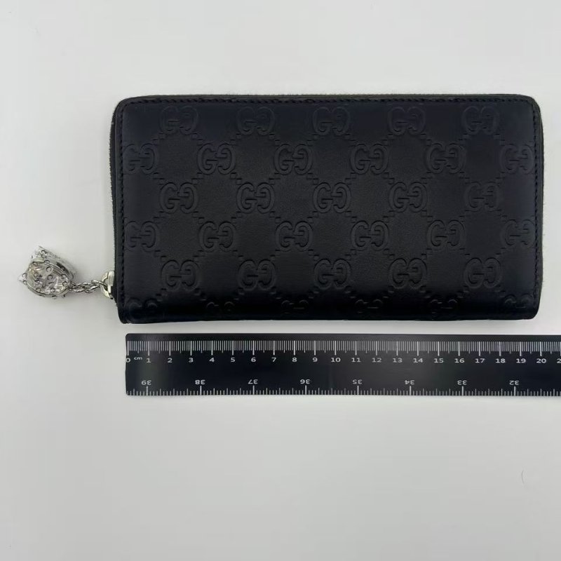 古馳 雙 G 壓紋皮革長款拉鍊錢包-0