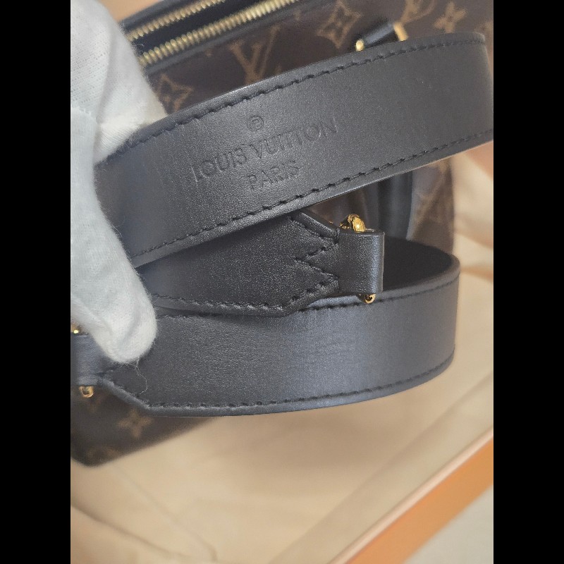 LV Flower BB 拉鍊托特包 肩背包斜背包手提包-32