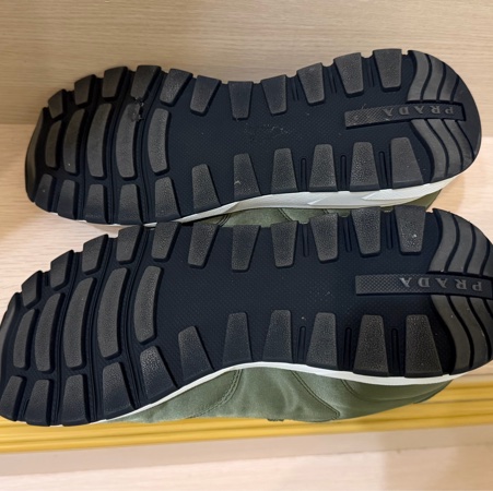 「極新」PRADA男運動鞋 尺寸:7(約41)-6
