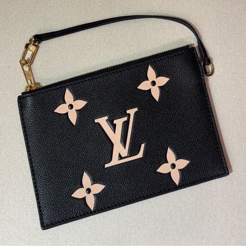 LV Mini Pochette Accessories