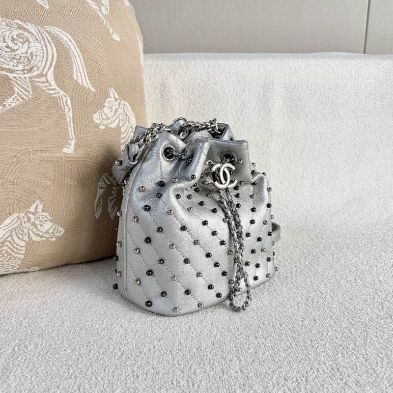 Chanel 銀色鉚釘小水桶18*19*13 98新配件塵袋-4