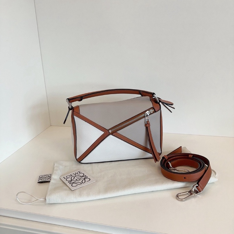 Loewe Puzzle變形拼圖包 24*17cm 98新配件塵袋-3