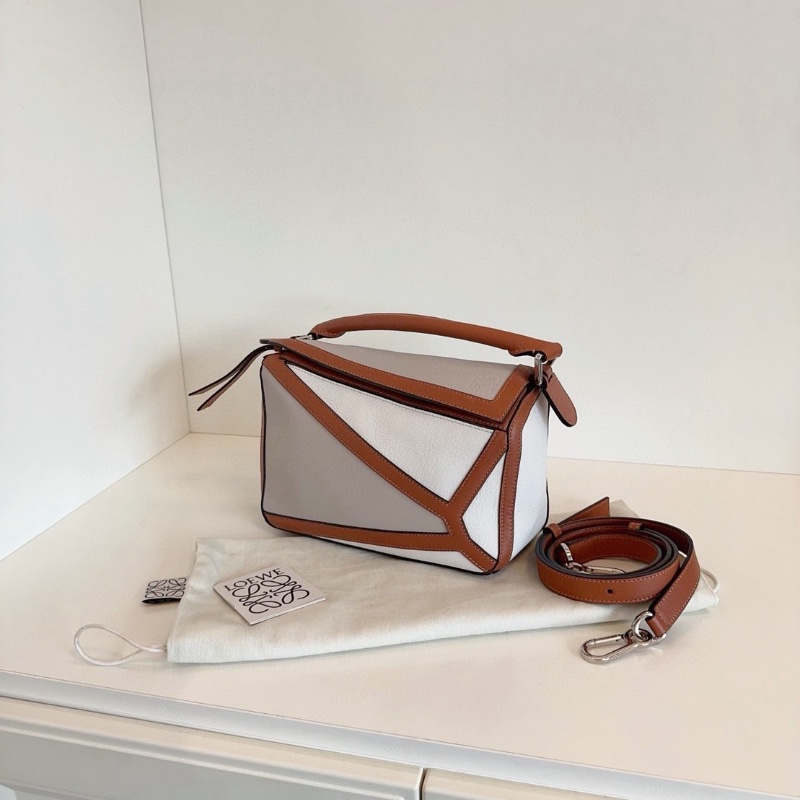 Loewe Puzzle變形拼圖包 24*17cm 98新配件塵袋-5