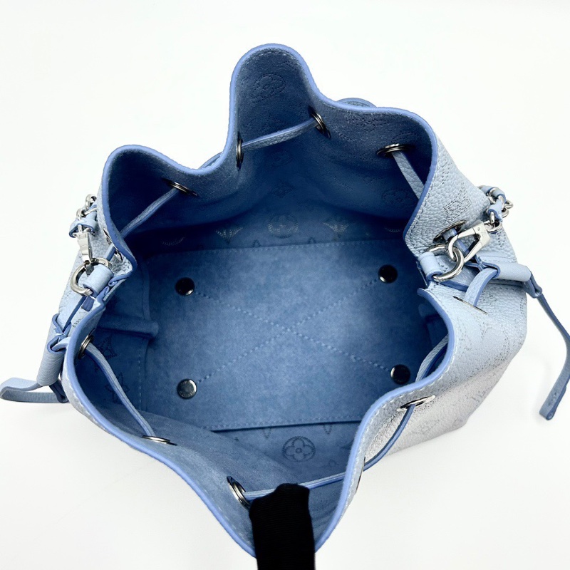 LV 漸變藍BeIIa月光女神鏤空水桶包芯片款22*20*13 99新配件塵袋-2