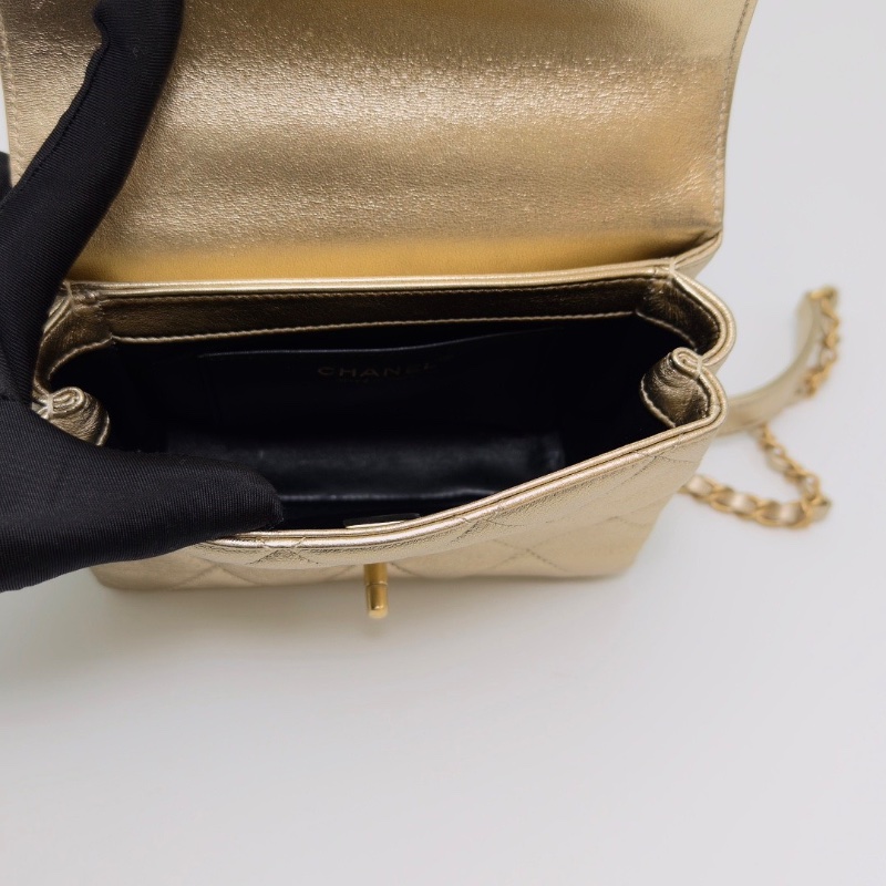 CHANEL 22S珠光金水鑽logo手柄手提肩背斜背包18*13*7 全新閒置-2