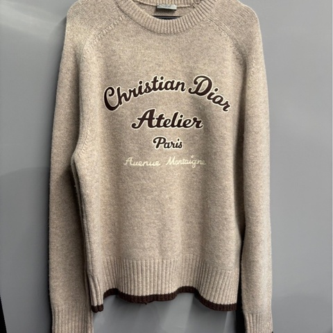 Dior Atelier 刺繡草寫Logo毛衣