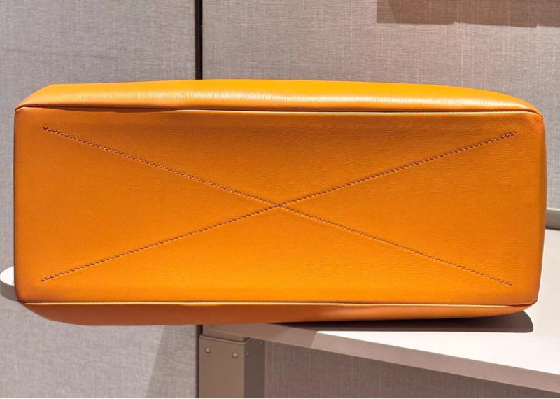 Louis Vuitton LV Shopper Tote MM 皮革紙袋包-3