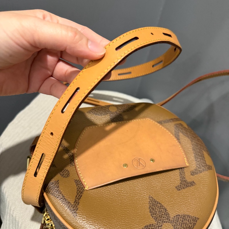 Louis Vuitton LV 拼色大老花 圓餅包 斜背包-27
