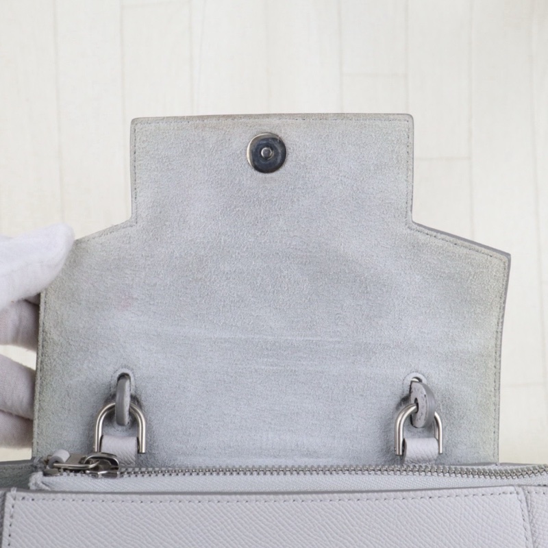 Celine belt nano 淺灰色鯰魚包-9