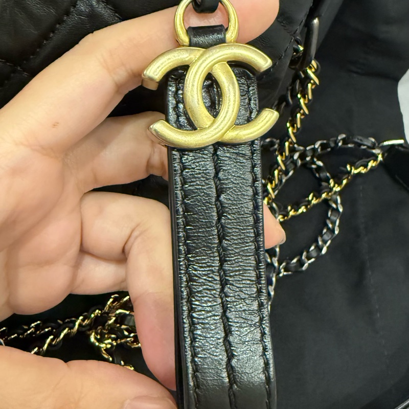 chanel黑流浪包小號（台灣購證）-13