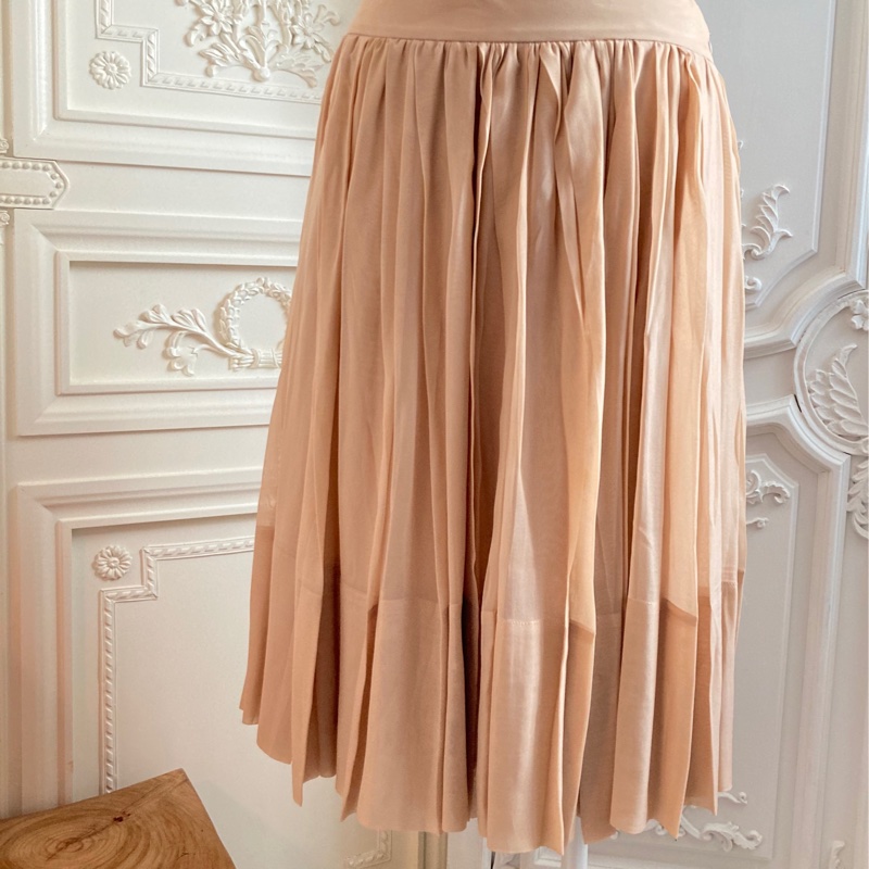 《新歡舊愛》正品CHLOE裸膚色絲質半身圓裙38/SM-6