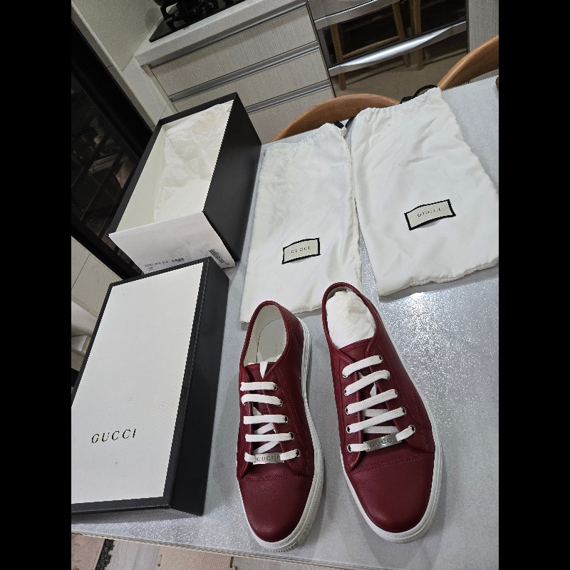 Gucci男款皮革精品鞋 新品-0