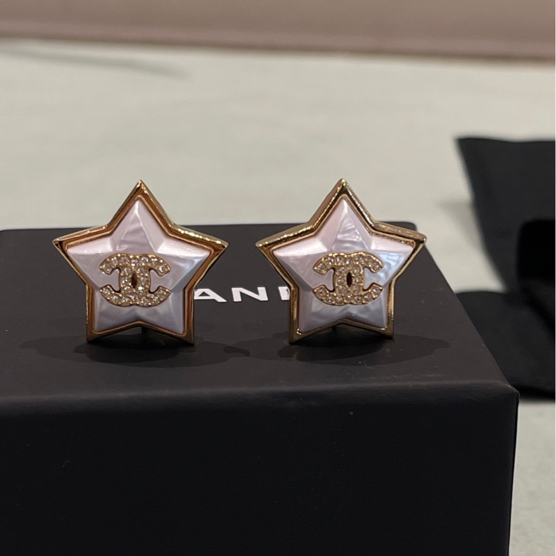 Chanel - 24c 珠母貝星星 cc 水鑽 耳夾-0