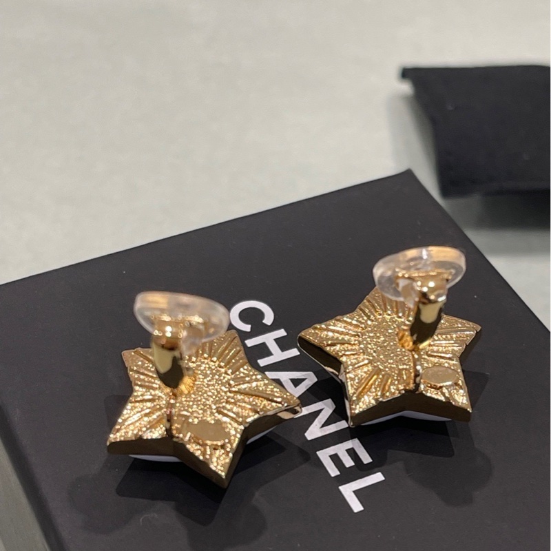 Chanel - 24c 珠母貝星星 cc 水鑽 耳夾-2