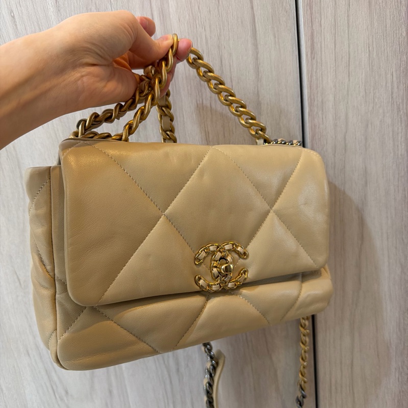 二手Chanel 19 奶茶色🥤-0