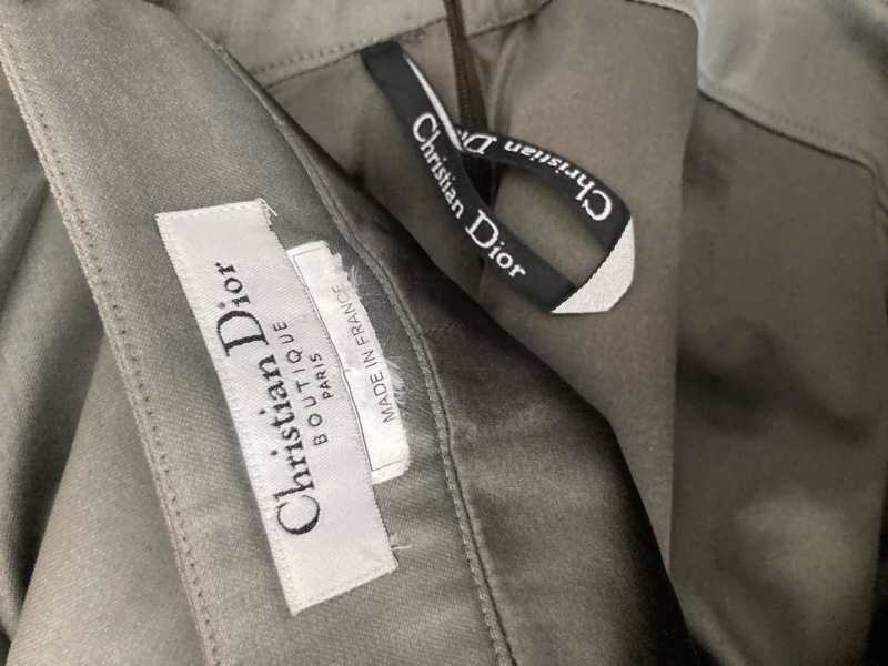《新歡舊愛》近新正品Dior 迪奧灰綠色薄毛料直版裙-1