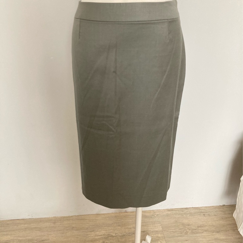 《新歡舊愛》近新正品Dior 迪奧灰綠色薄毛料直版裙-3