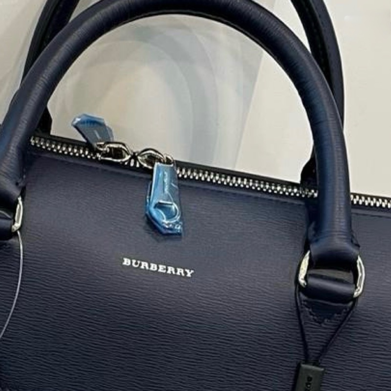 Burberry Manchester briefcase-4