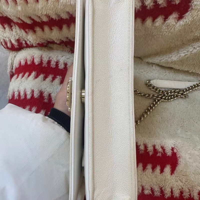 CHANEL CLASSIC FLAG WOC-3