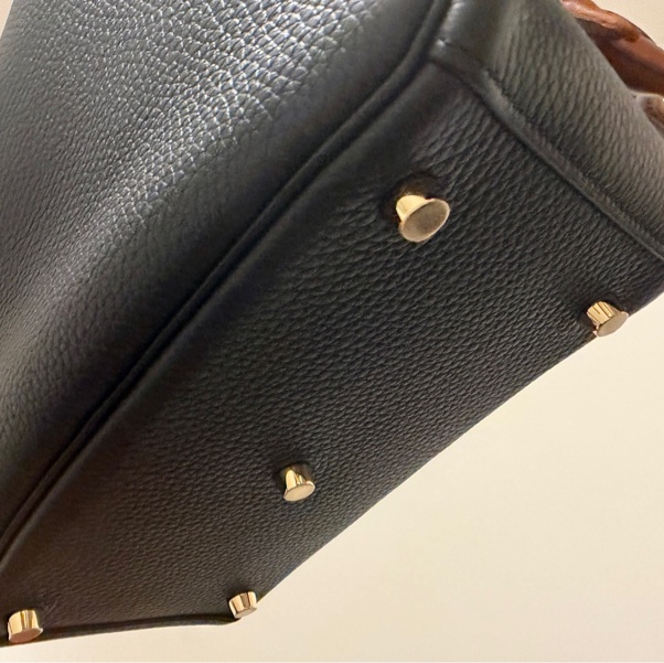 Hermes Lindy 26 黑金Cle皮革-7