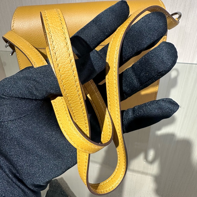 HERMES愛馬仕 Roulis 銀扣 牛皮 單肩包-9