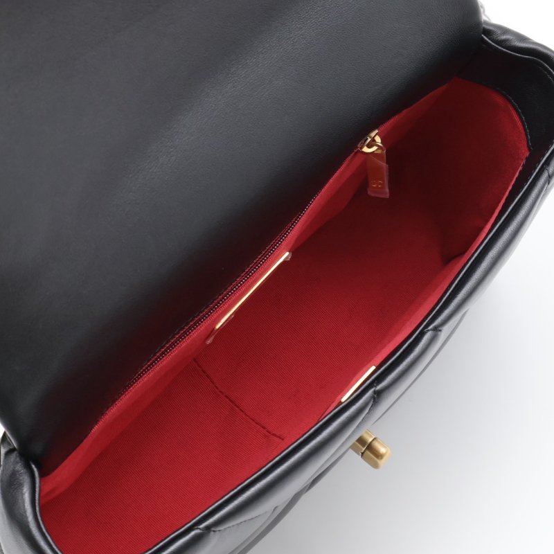 CHANEL 19 Bag 菱格紋羊皮手提肩背包 26 - 黑金-2