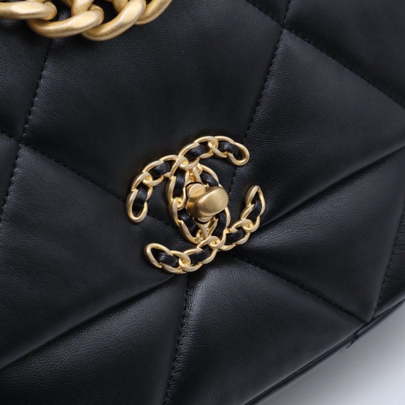 CHANEL 19 Bag 菱格紋羊皮手提肩背包 26 - 黑金-4