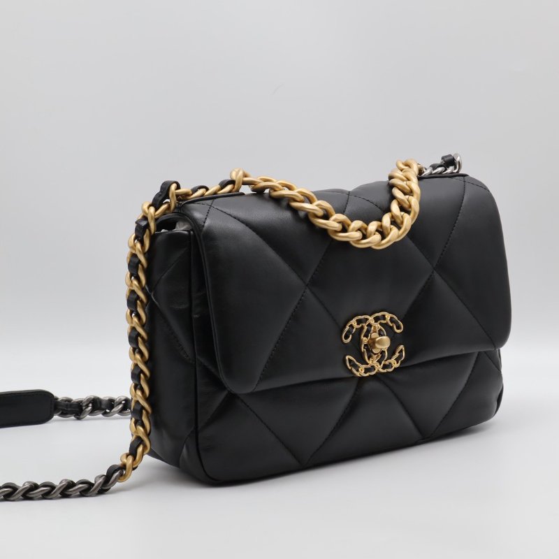 CHANEL 19 Bag 菱格紋羊皮手提肩背包 26 - 黑金-9