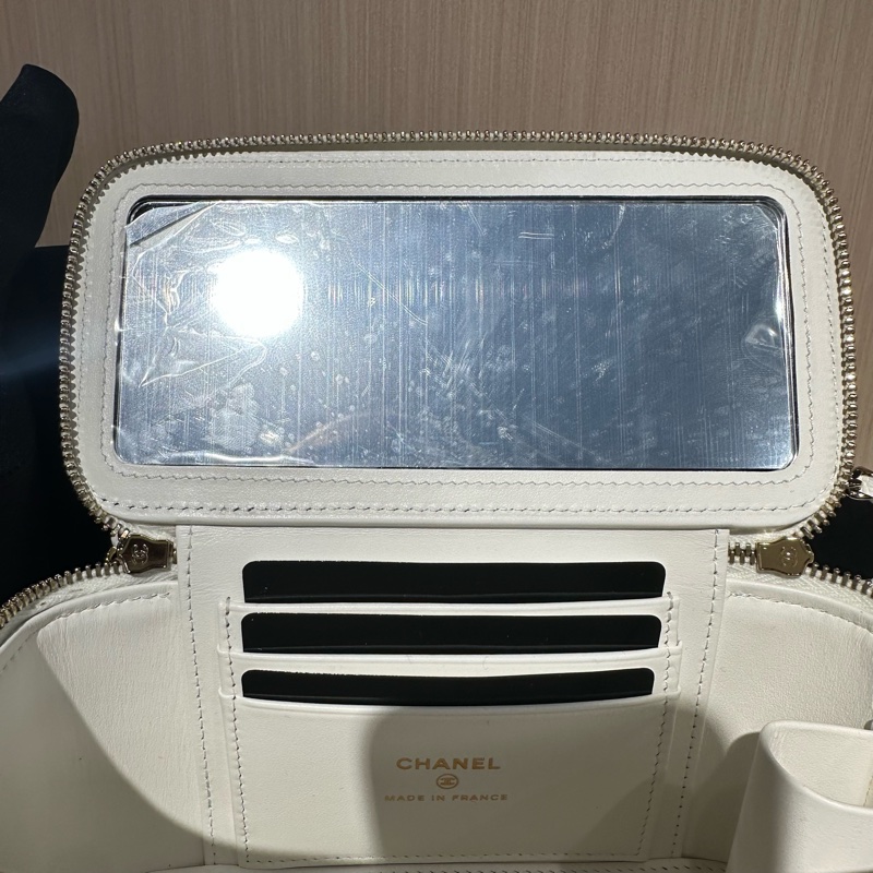 CHANEL香奈兒 24C 顆粒牛皮金扣 單肩包-6