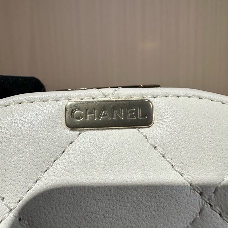 CHANEL香奈兒 菱格圓桶金扣 小羊皮 斜挎包-6