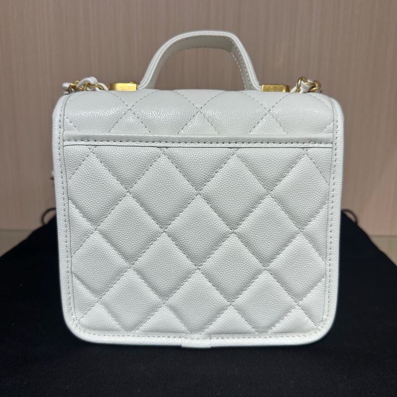 CHANEL香奈兒 22K 顆粒牛皮 郵差包豆腐包斜挎包小號-3