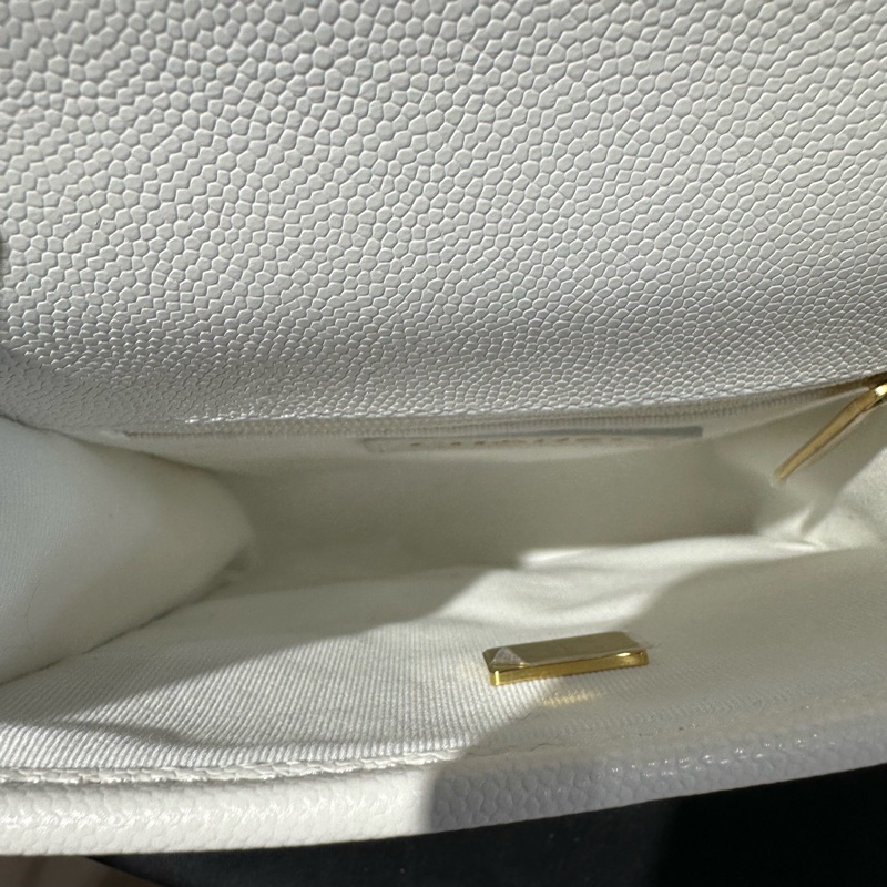 CHANEL香奈兒 22K 顆粒牛皮 郵差包豆腐包斜挎包小號-8