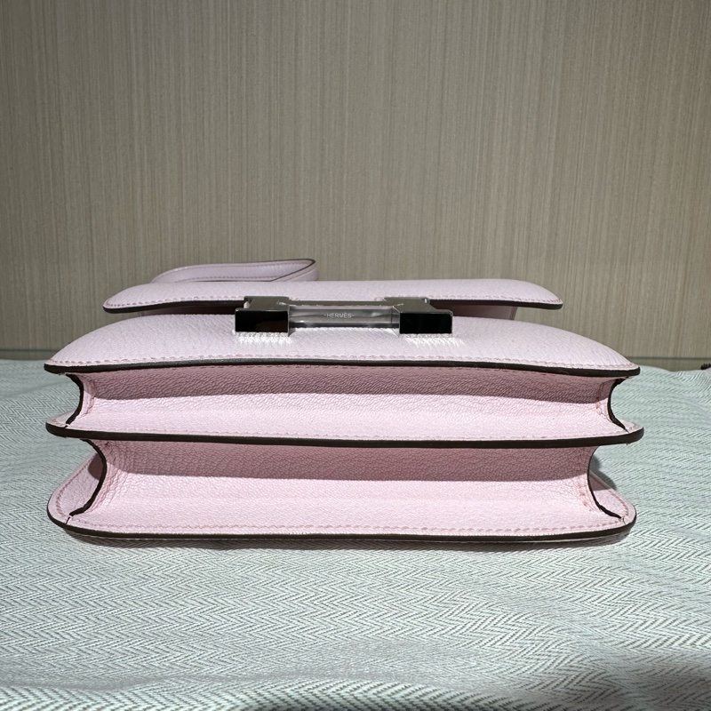 HERMES愛馬仕 Constance 19 粉色銀扣 斜挎單肩包-5