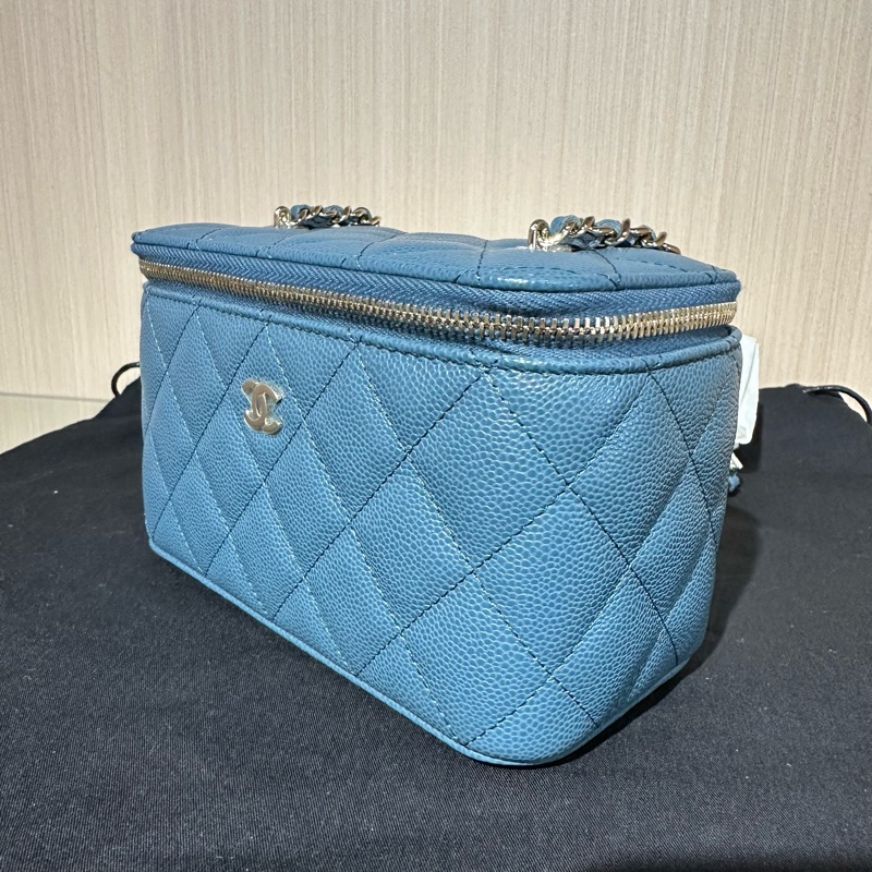 CHANEL香奈兒 菱格小牛皮 方盒子化妝包-2