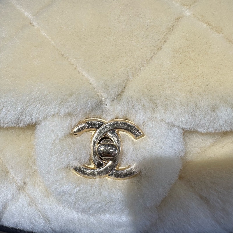 CHANEL香奈兒 小雞黃 22B 秋冬毛毛包-5