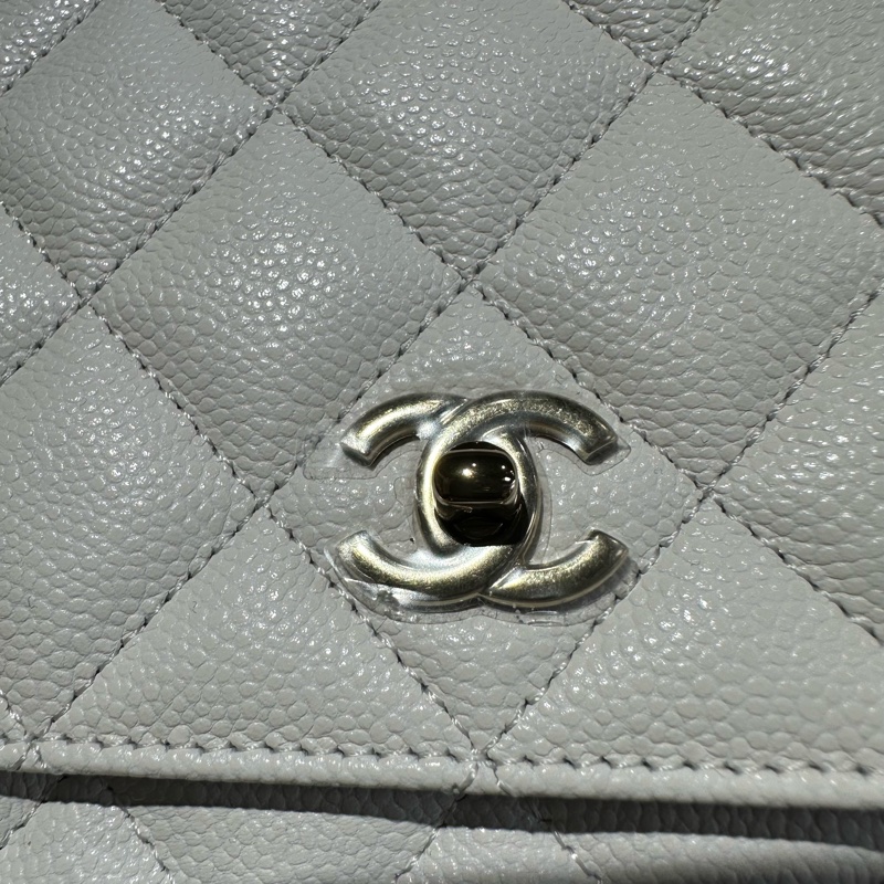 CHANEL香奈兒 22C WOC 菱格金扣 單肩包-5