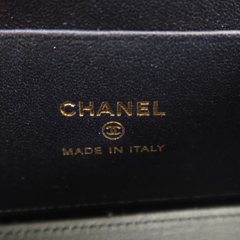 CHANEL 羊皮皮革Long Vanity Case金扣鏈帶手挽肩背兩用袋-5