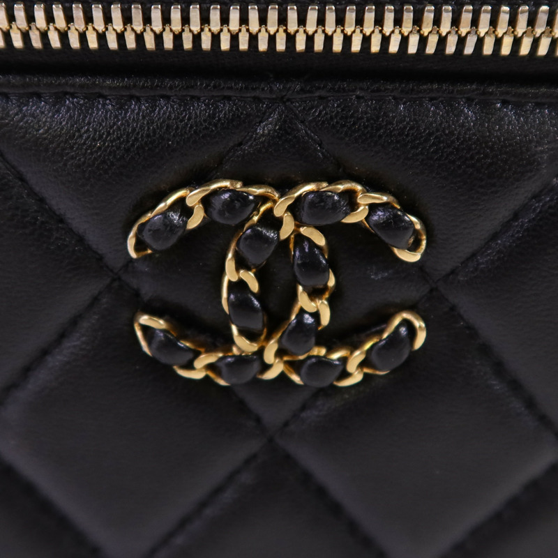 CHANEL 羊皮皮革Long Vanity Case金扣鏈帶手挽肩背兩用袋-14