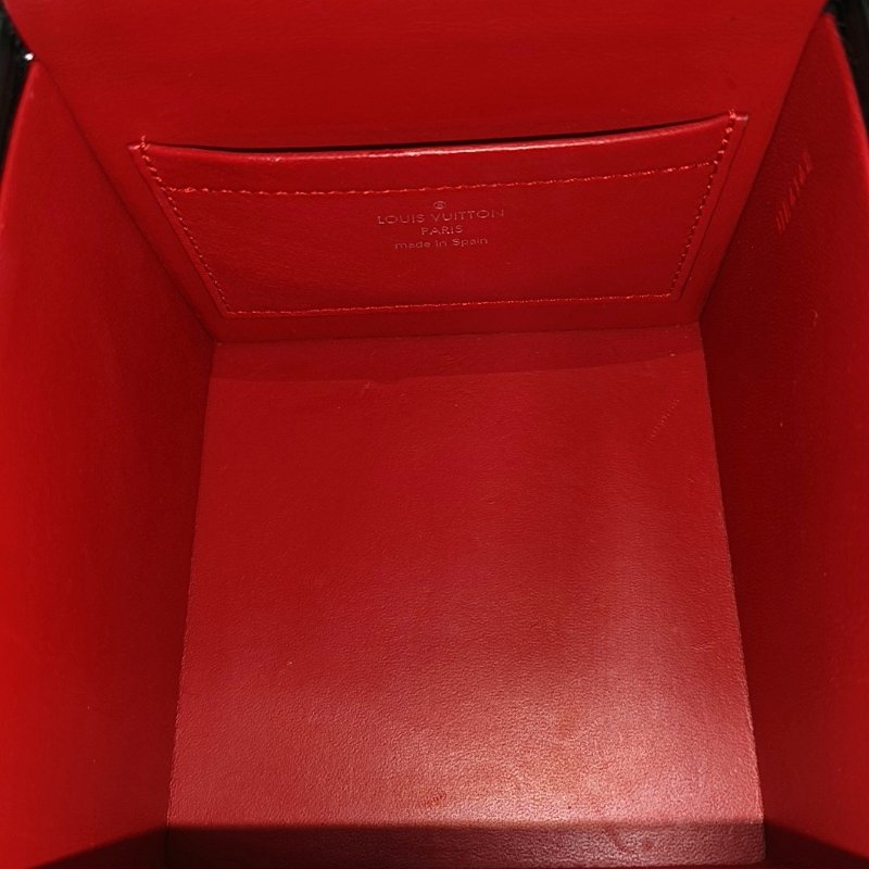 LOUIS VUITTON BLEECKER BOX黑色EPI牛皮水波紋單肩包手提包斜挎包銀色五金可拆卸肩帶-6