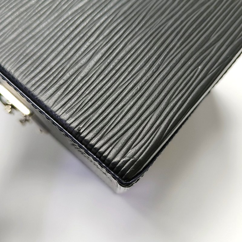 LOUIS VUITTON BLEECKER BOX黑色EPI牛皮水波紋單肩包手提包斜挎包銀色五金可拆卸肩帶-9