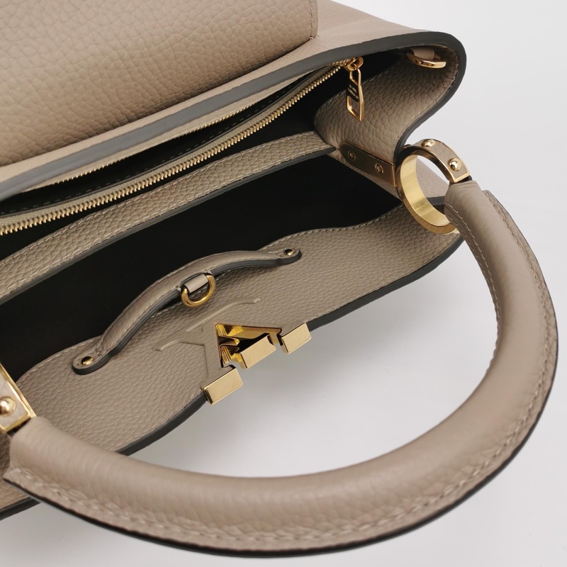 98新Louis Vuitton Capucines奶茶色中號單肩包手提包斜挎包芯片款 有肩帶-6