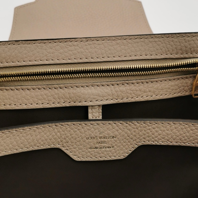 98新Louis Vuitton Capucines奶茶色中號單肩包手提包斜挎包芯片款 有肩帶-7