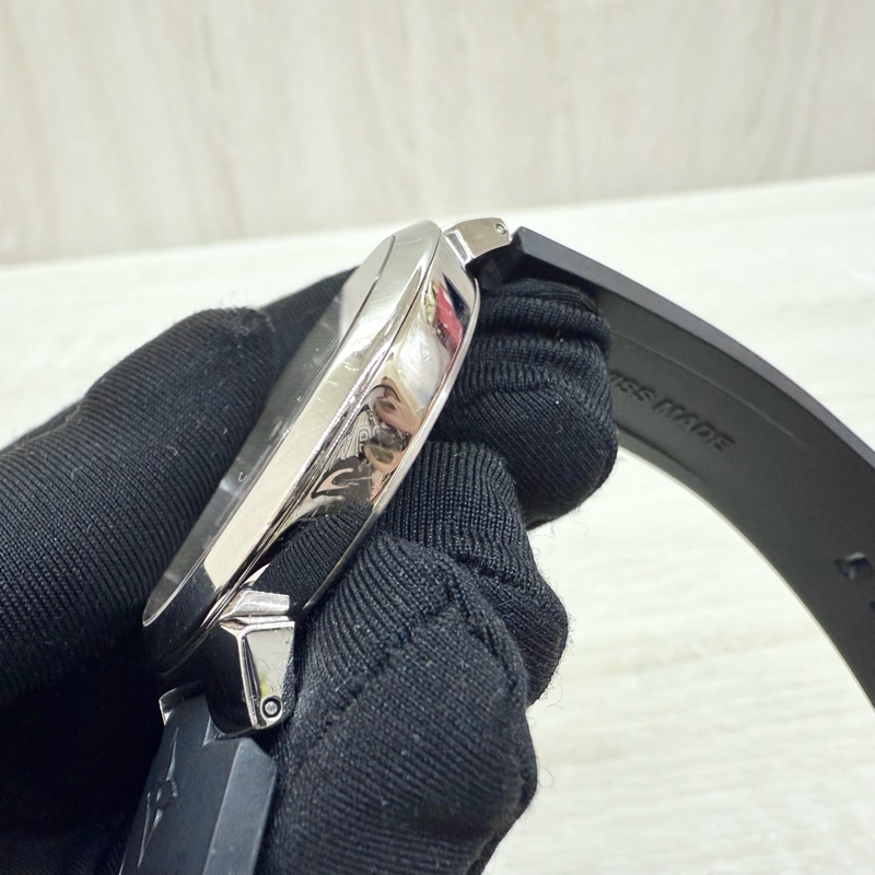 LV Tambour Slim鑽石 石英錶QBBB57-12