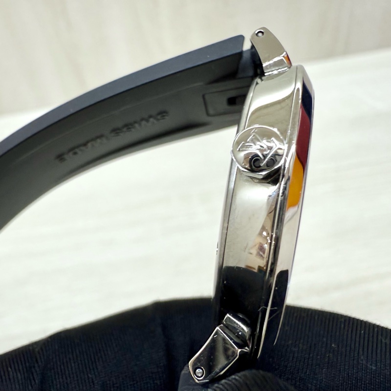 LV Tambour Slim鑽石 石英錶QBBB57-13