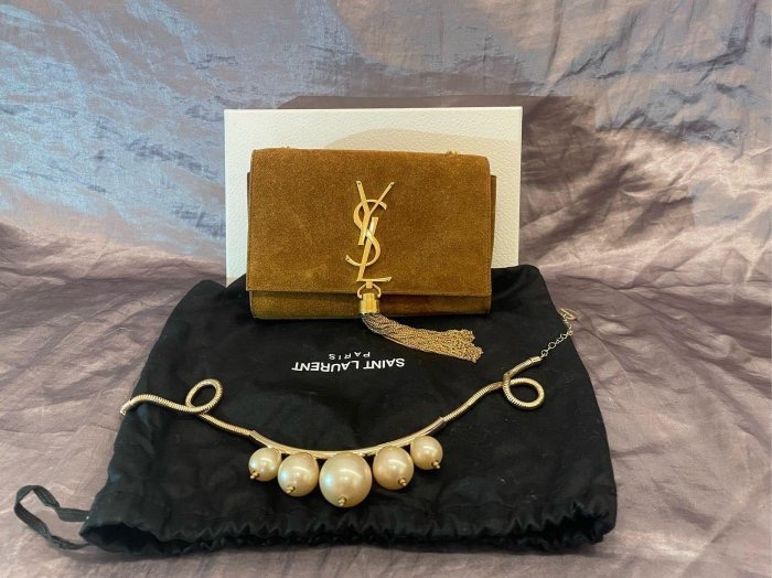 「JL精品代購」95新 YSL鴕色長金鍊小方包-2