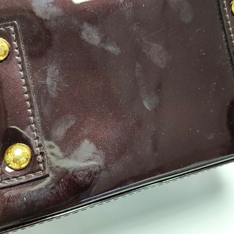 LOUIS VUITTON ALMA BB紫紅色漆皮老花壓紋貝殼包單肩包手提包斜挎包金色五金可拆卸肩-10