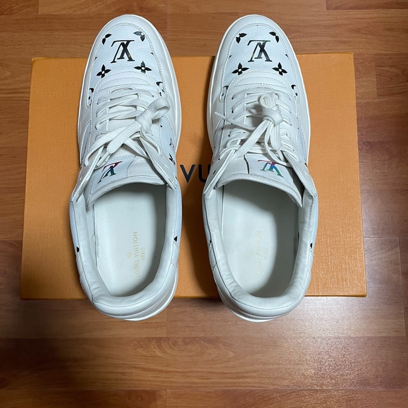 Lv Rivoli Monogram低幫休閒時尚板鞋 白色 43.5碼-3